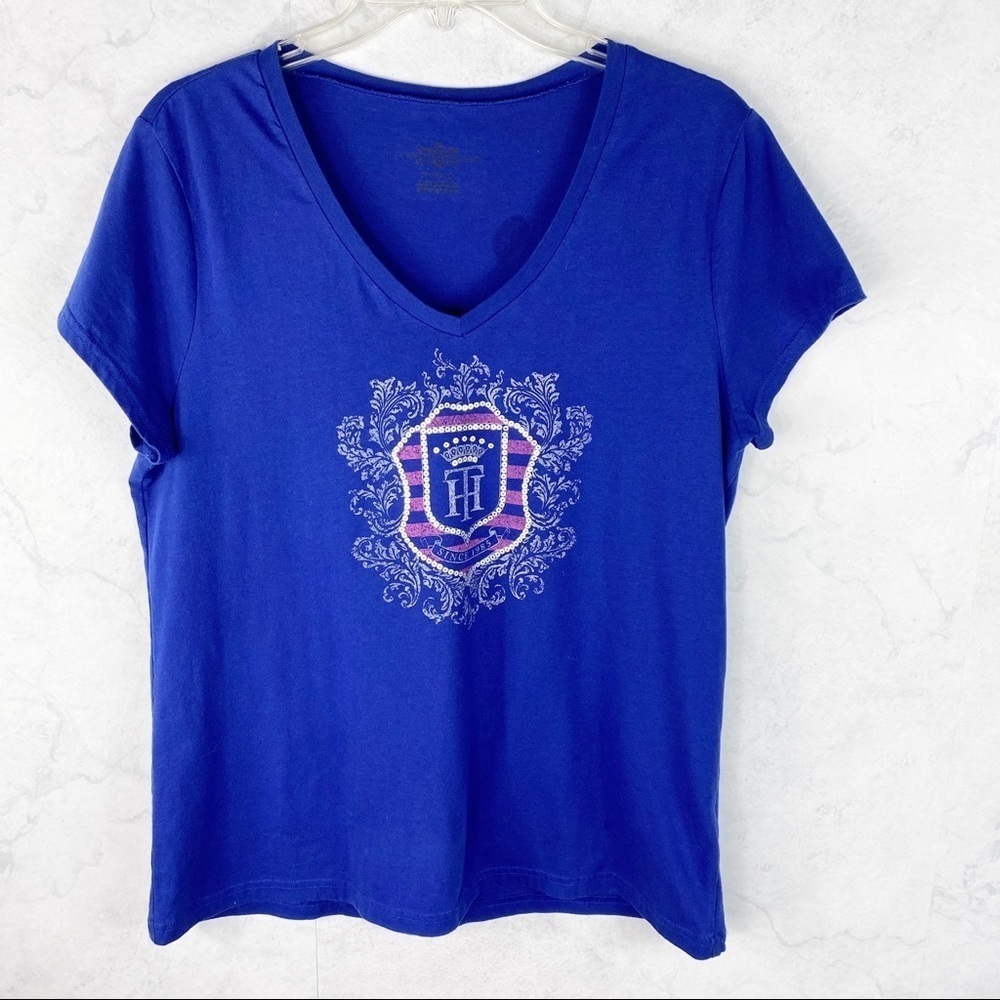 [TH] Blue V-Neck Logo Tee